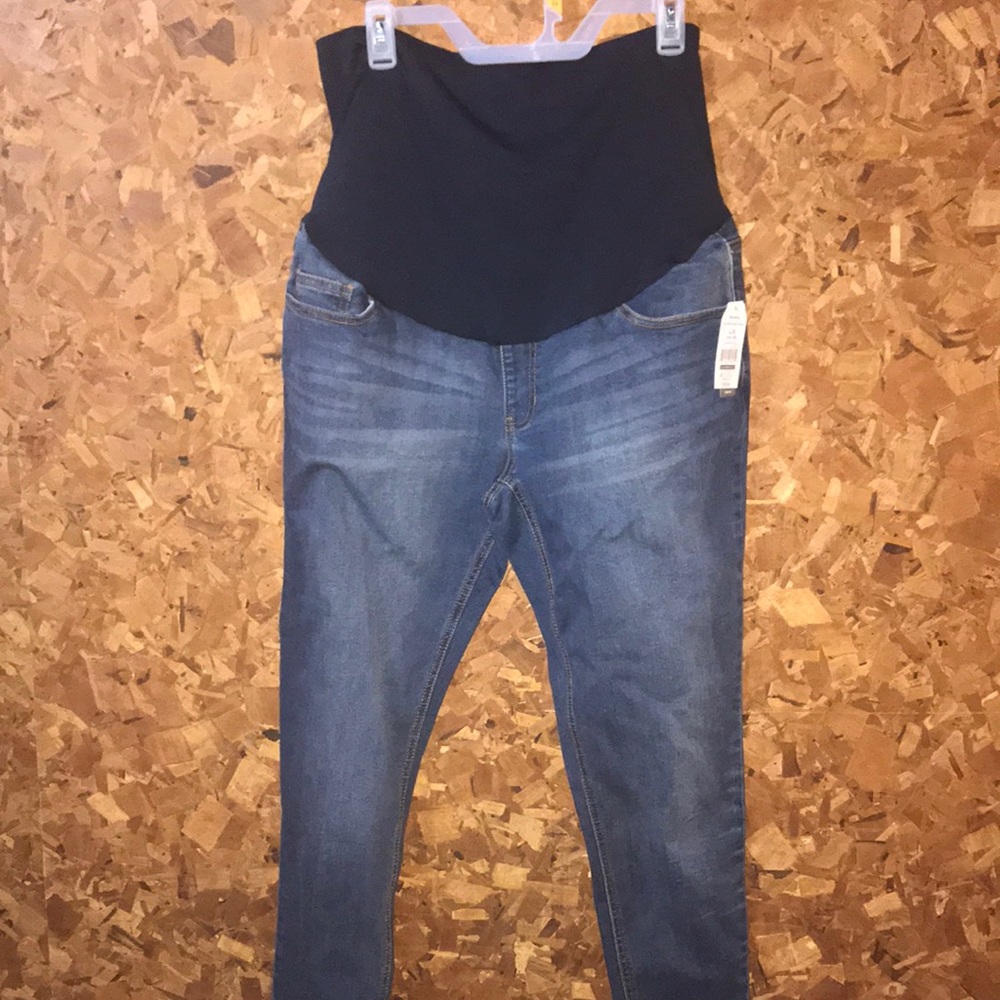 NWT Maternity Jeans /Lg 12-14 - Picture 1 of 8
